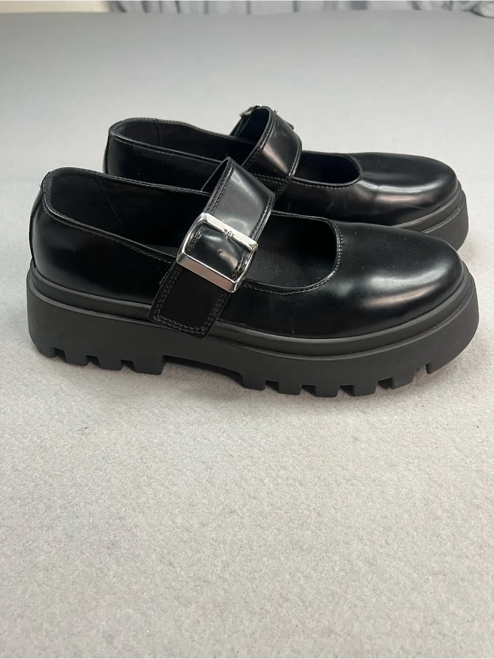 ASOS DESIGN Matchstick chunky mary jane flat shoes in black size 6